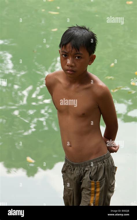 pinoy suck|Young Filipino teen sucking cock .